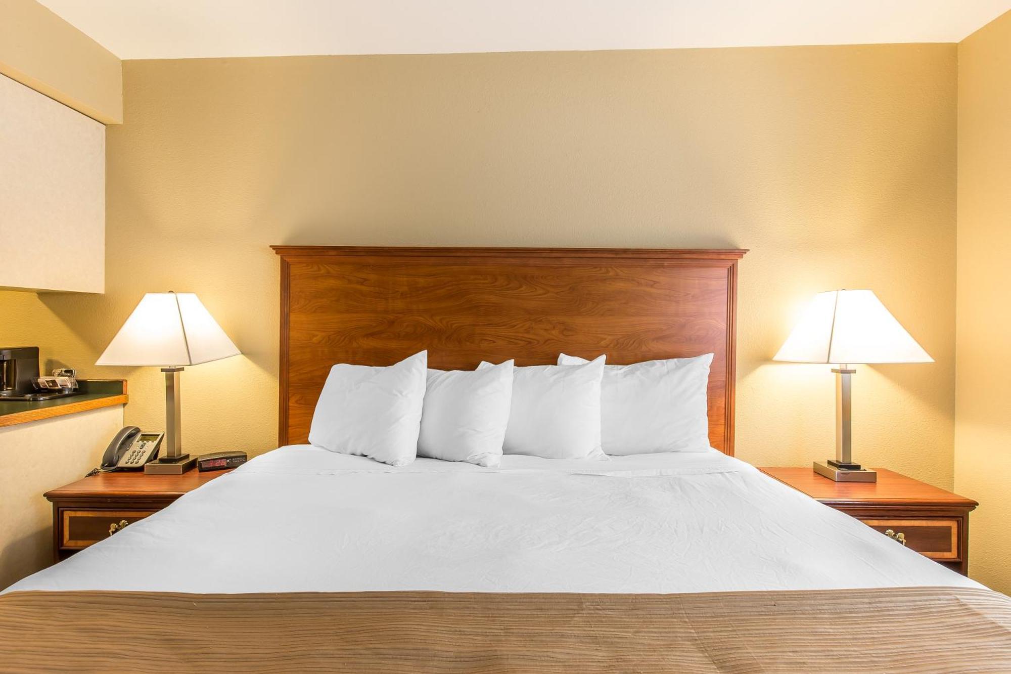 Quality Inn & Suites On The River Glenwood Springs Dış mekan fotoğraf